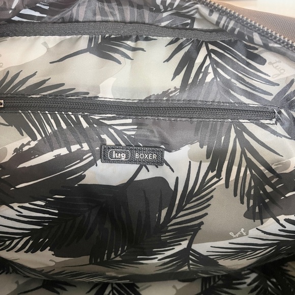 Lug Boxer Matte Luxe VL (Vegan Leather) in Black - Picture 10 of 13